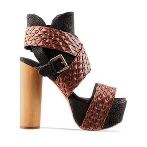 Jeffrey Campbell Stylish Platform Heels Size 6